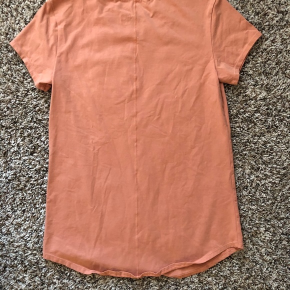 Alpha Forward Scoop Pocket Tee - Picture 4 of 8